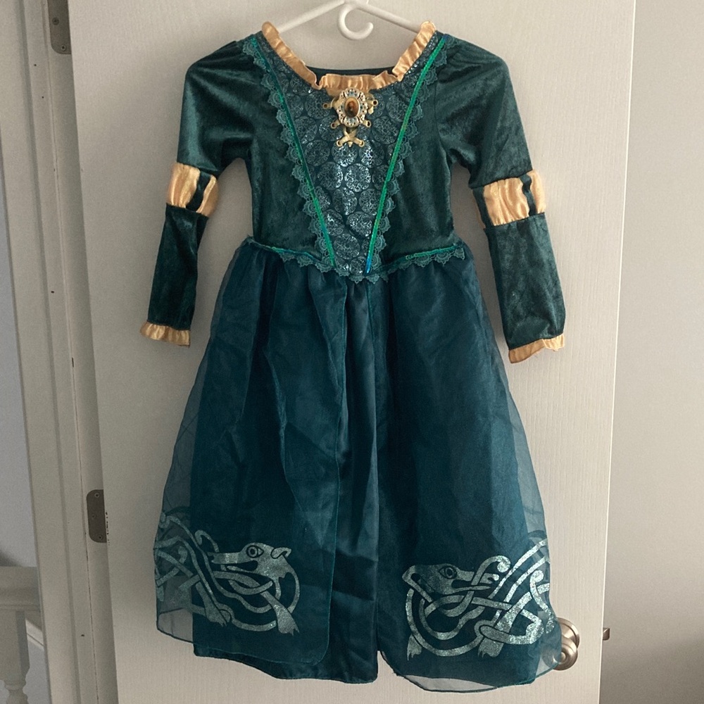 Disney Store official Brave Merida gown dress Halloween costume size 5/6